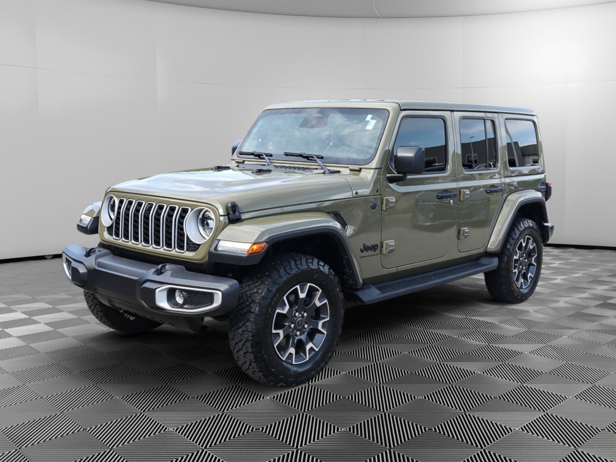 Used 2026 Jeep Wrangler Unlimited Sahara AWD/4WD image 1