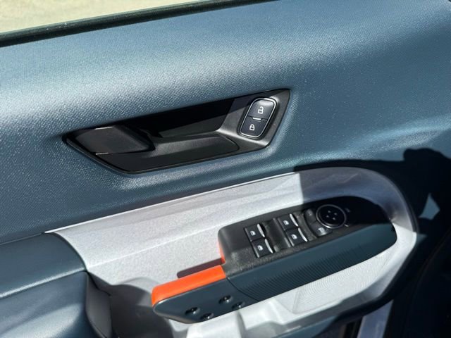 Certified 2024 Ford Maverick XLT image 10