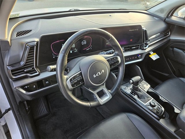 Used 2023 Kia Sportage EX image 9