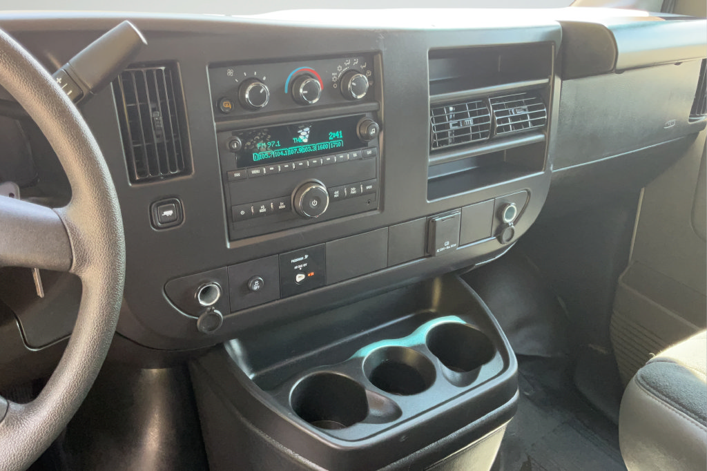 Certified 2025 GMC Savana 2500 w/ Driver Convenience Package RWD image 15