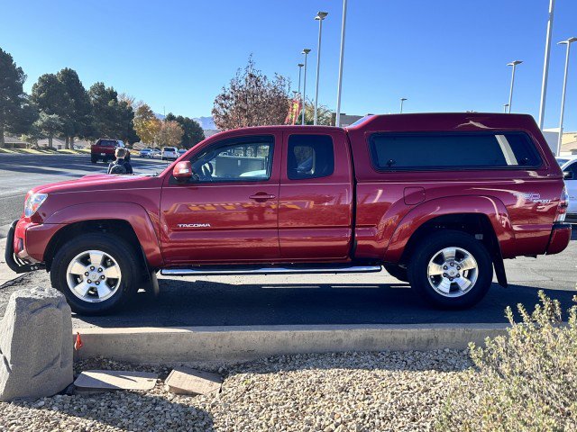 Used 2013 Toyota Tacoma PreRunner image 6