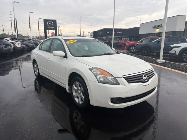 Used 2009 Nissan Altima 2.5 SL w/ SL Pkg FWD image 1