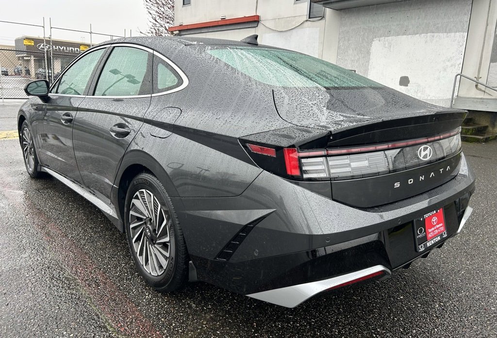 Used 2025 Hyundai Sonata Limited image 7