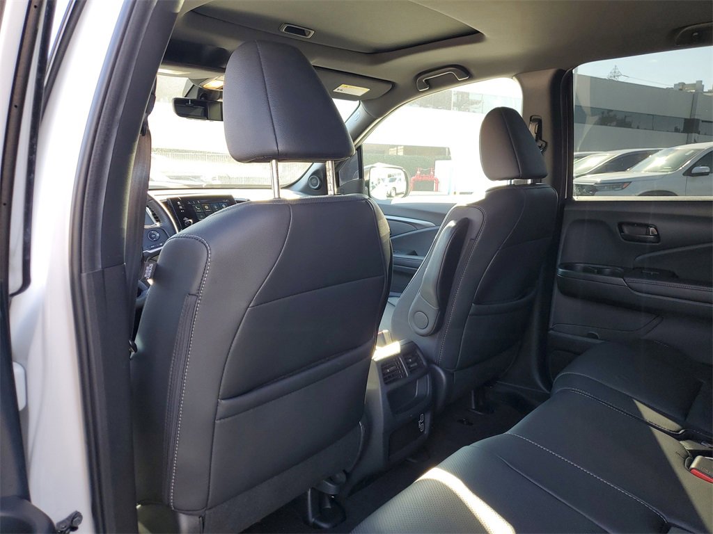Certified 2023 Honda Passport EX-L image 14
