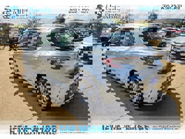 Used 2021 Toyota Corolla SE image 3