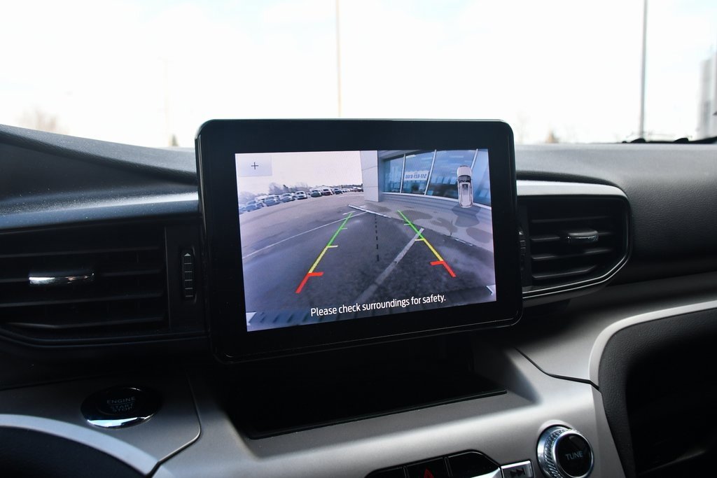 Used 2023 Ford Explorer XLT w/ Class IV Trailer Tow Package image 28