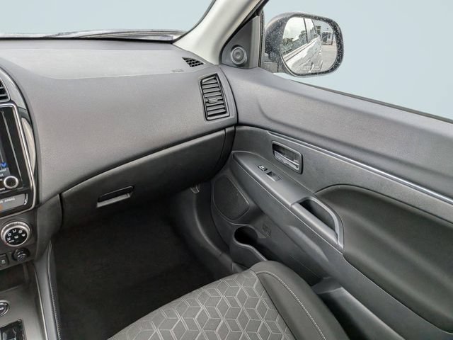 Used 2026 Mitsubishi Outlander Sport ES AWD/4WD image 17
