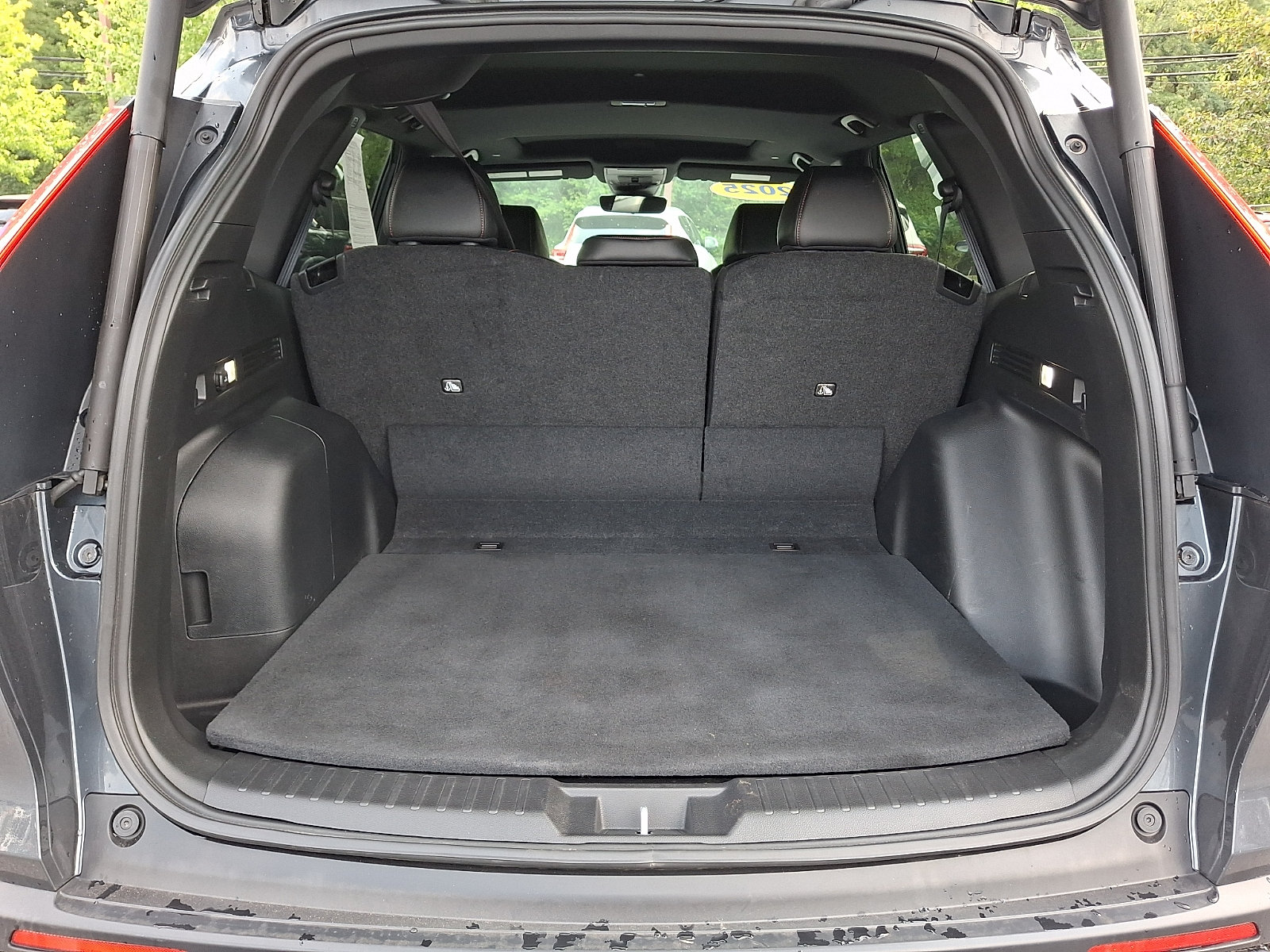 Used 2025 Honda CR-V Sport-L image 32