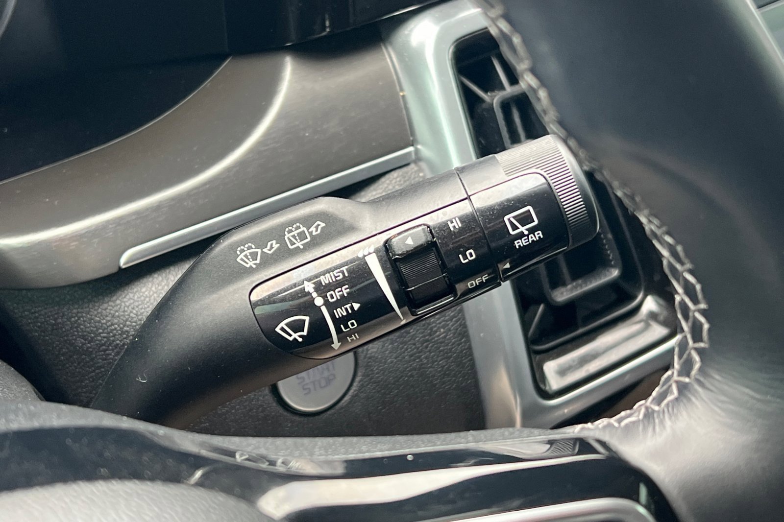 Certified 2022 Kia Sorento SX image 39