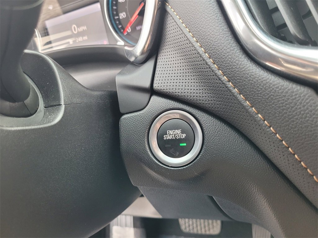 Used 2019 Chevrolet Equinox Premier image 29