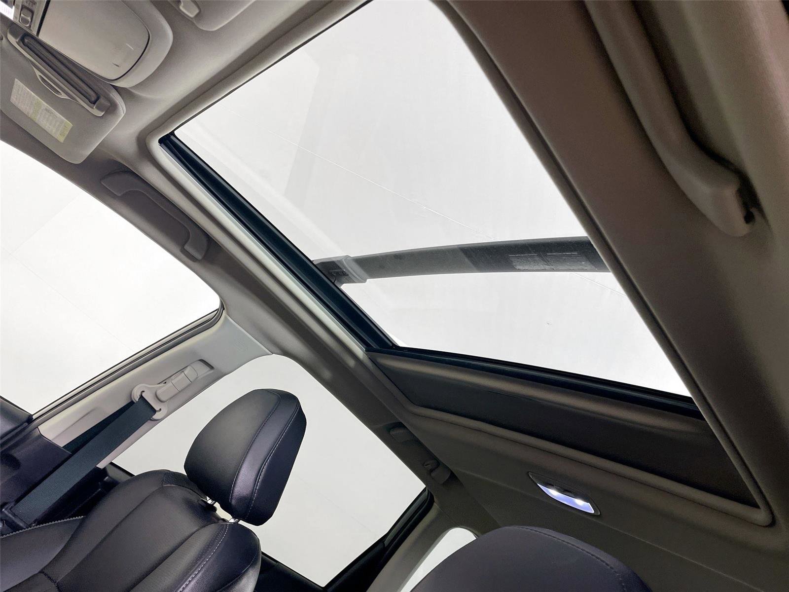 Used 2024 Subaru Forester Limited AWD/4WD image 17