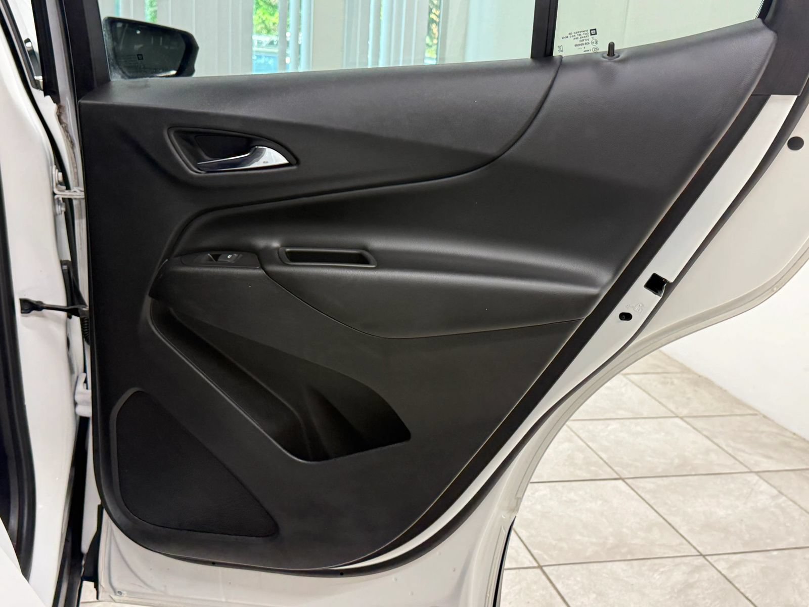Used 2019 Chevrolet Equinox LT AWD/4WD image 21