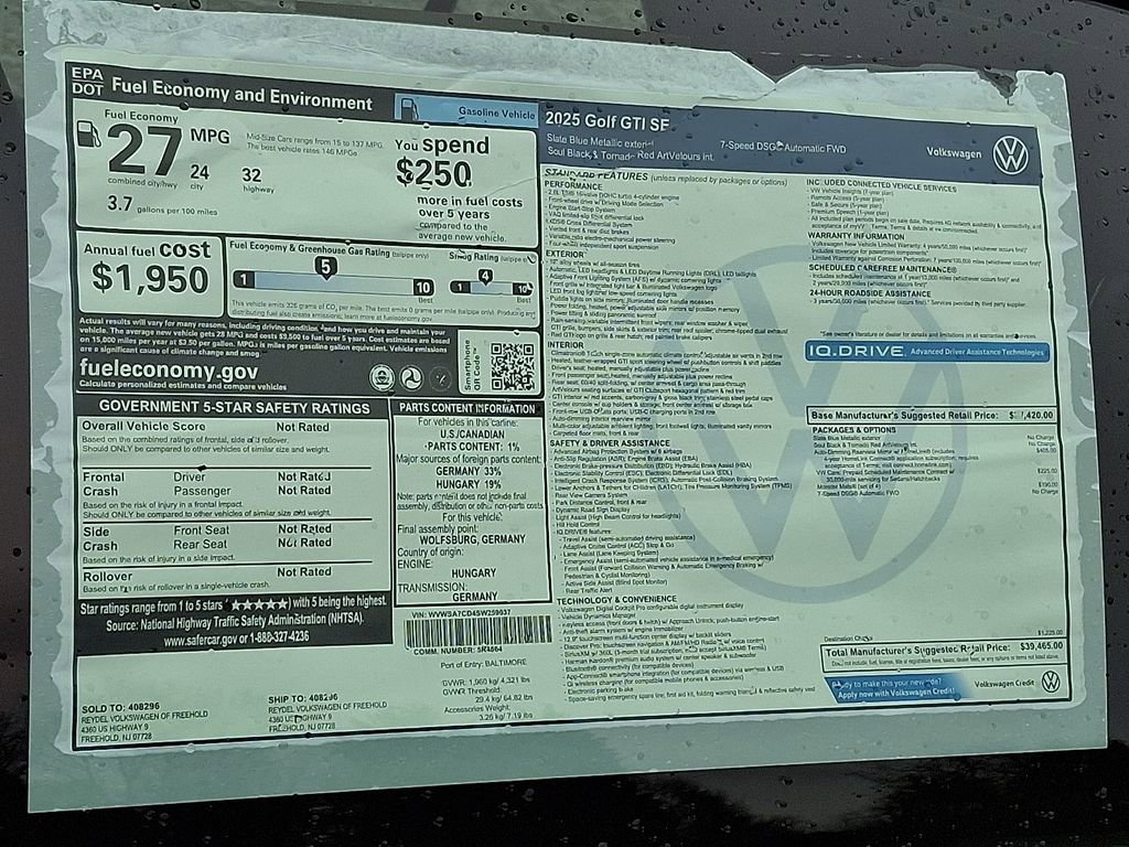 New 2025 Volkswagen GTI SE FWD image 18