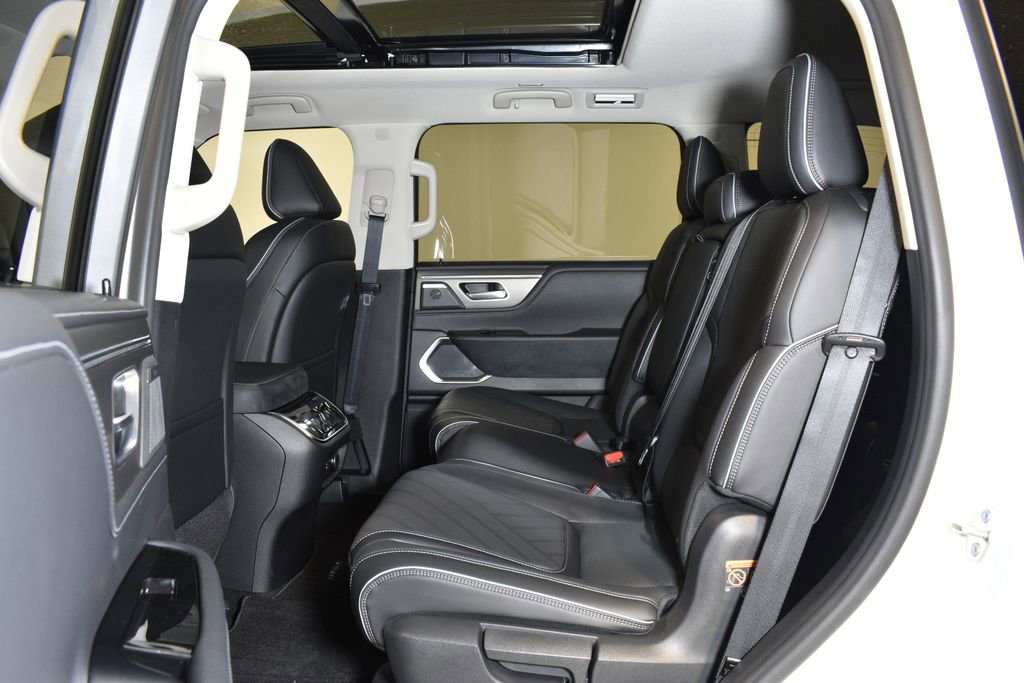 New 2026 INFINITI QX80 Luxe w/ Cargo Package image 29