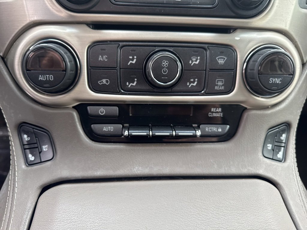 Used 2015 GMC Yukon XL Denali w/ Premium Package image 31