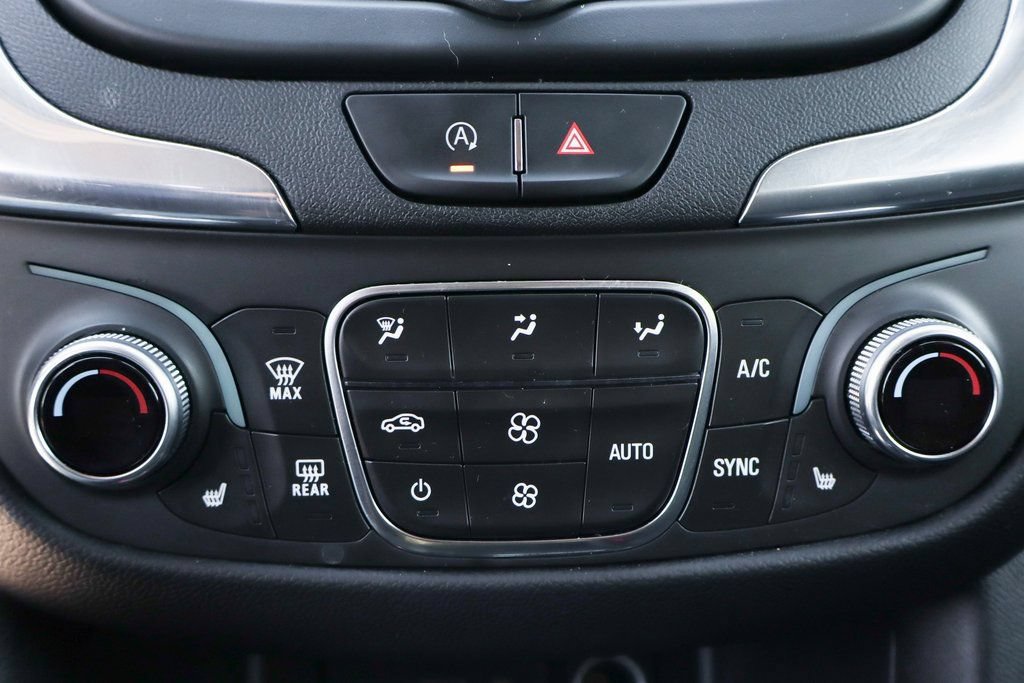 Used 2023 Chevrolet Equinox LT w/ Driver Convenience Package FWD image 34