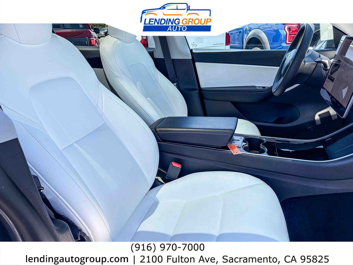 Used 2021 Tesla Model Y 2WD image 15