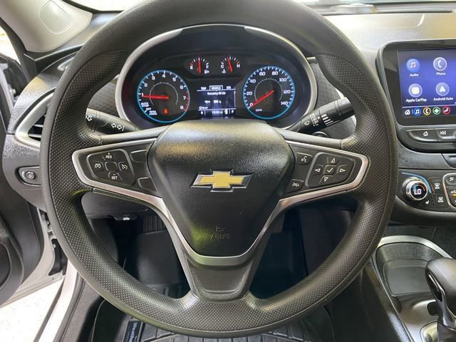 Used 2022 Chevrolet Malibu LT FWD image 31