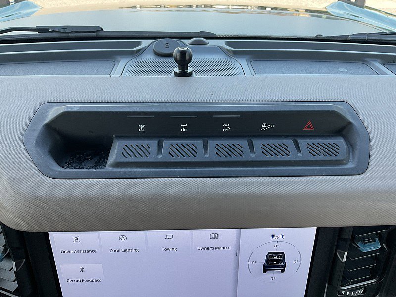 Used 2023 Ford Bronco Wildtrak image 48