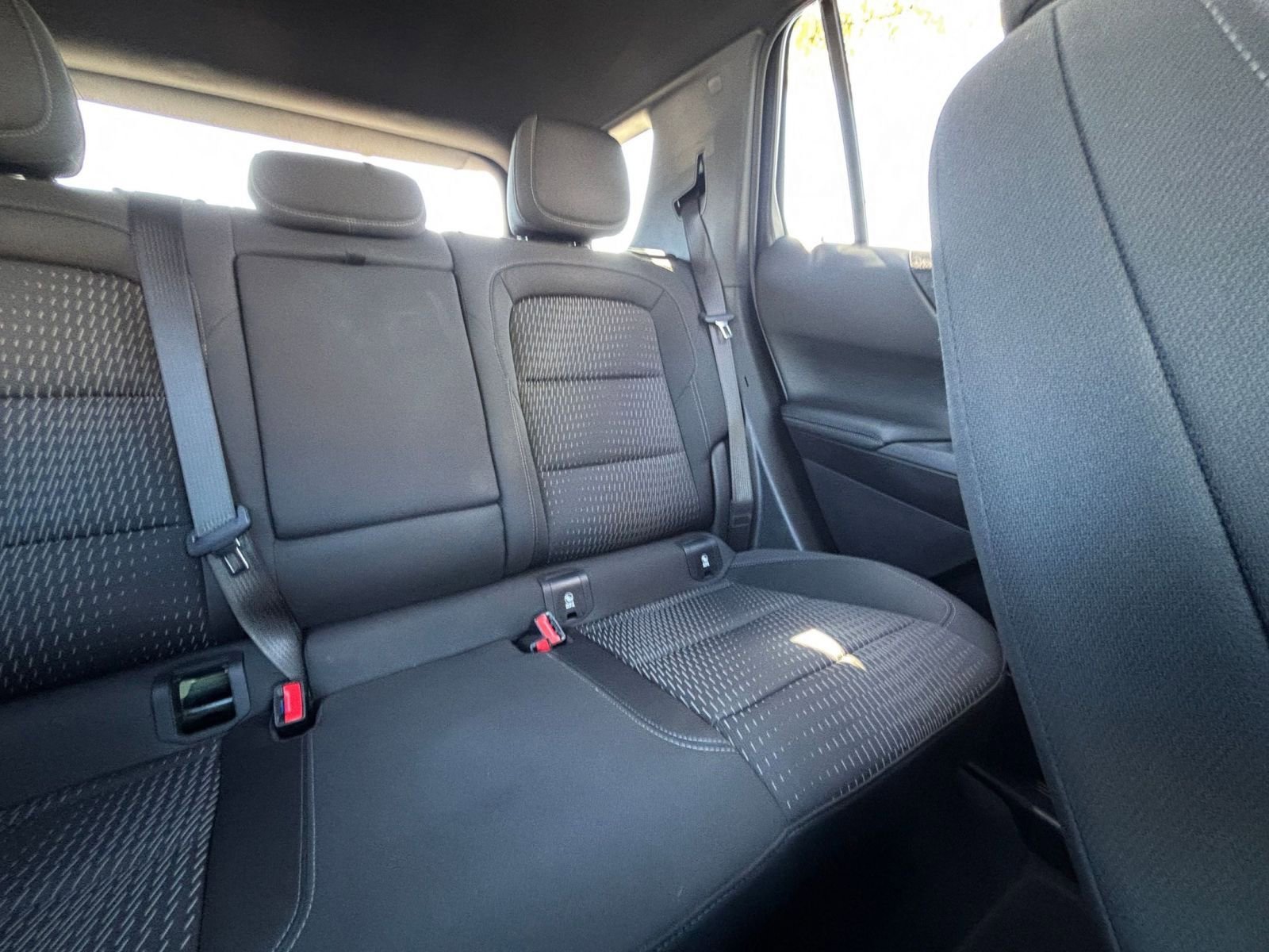 Used 2025 Chevrolet Equinox LT image 37