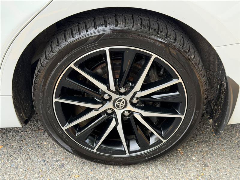 Used 2024 Toyota Camry SE w/ Cold Weather Package AWD/4WD image 16