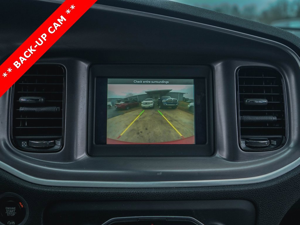 Used 2021 Dodge Charger SXT w/ Blacktop Package image 9