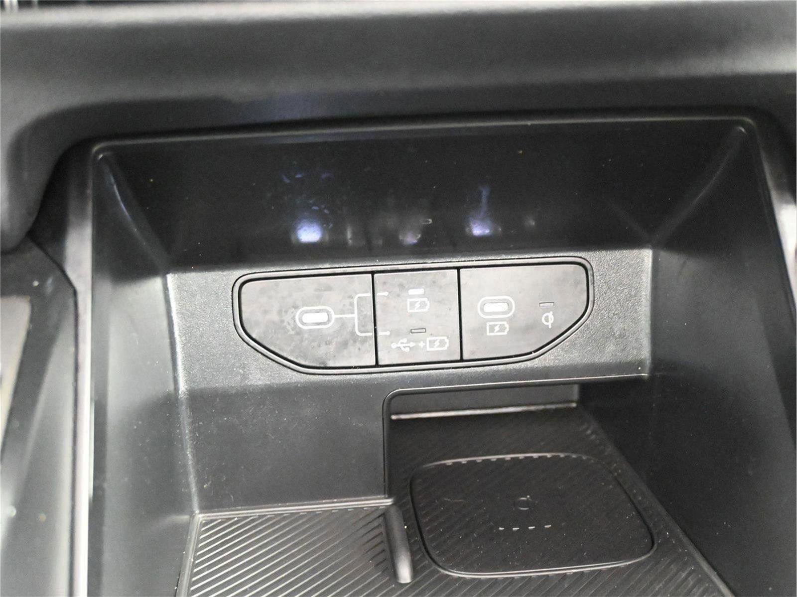 Used 2025 Kia Sorento S w/ Panoramic Sunroof Package FWD image 14