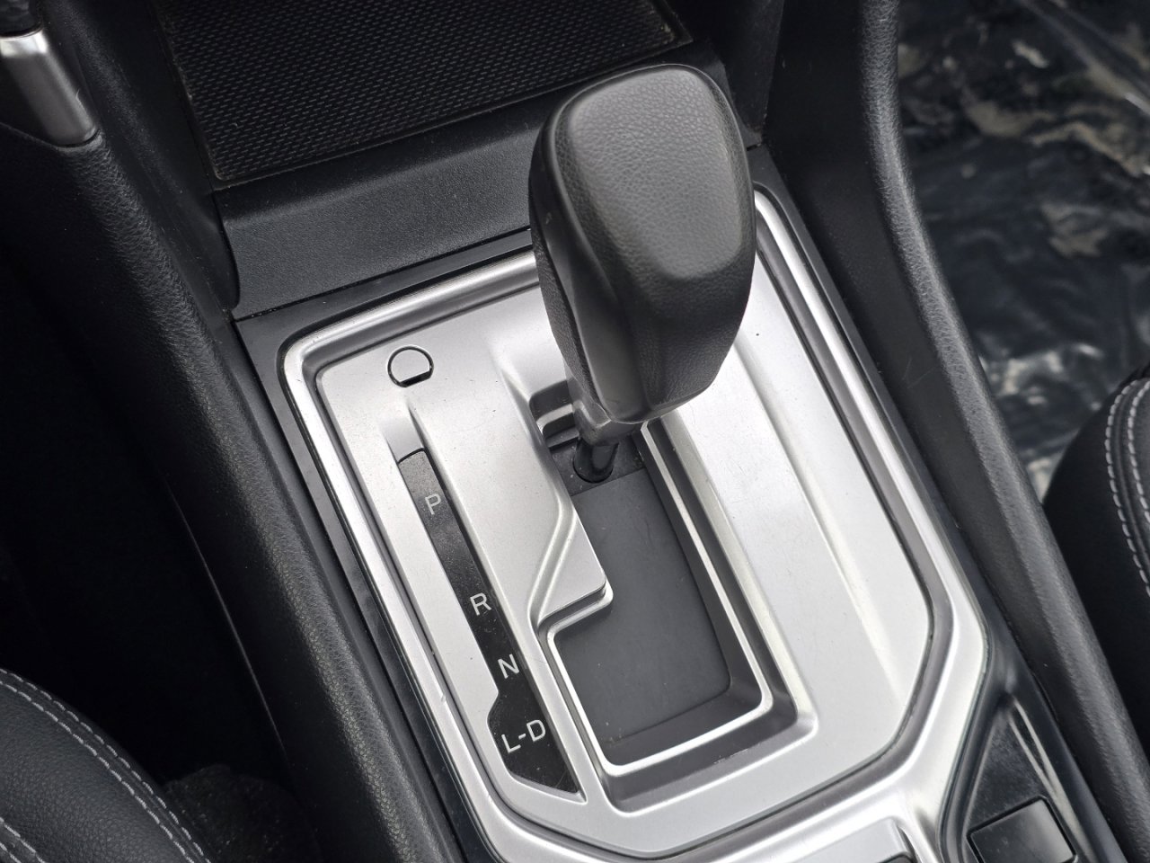 Used 2023 Subaru Forester Premium image 31