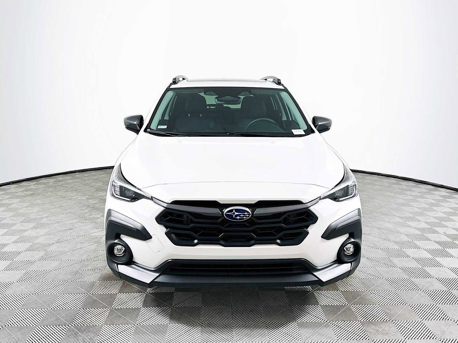 Certified 2025 Subaru Crosstrek 2.5i Limited w/ Popular Package #3A AWD/4WD image 2