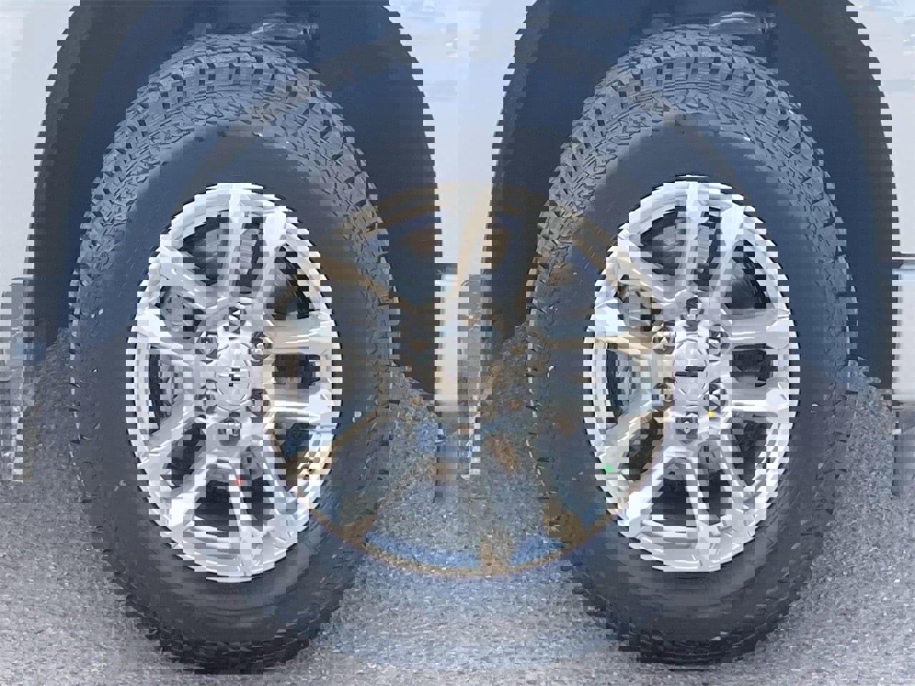 Used 2024 Chevrolet Silverado 1500 RST image 9