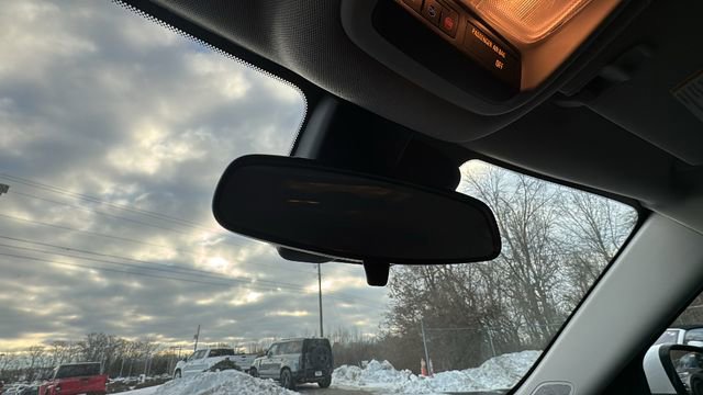 Used 2024 Chevrolet TrailBlazer LT image 27