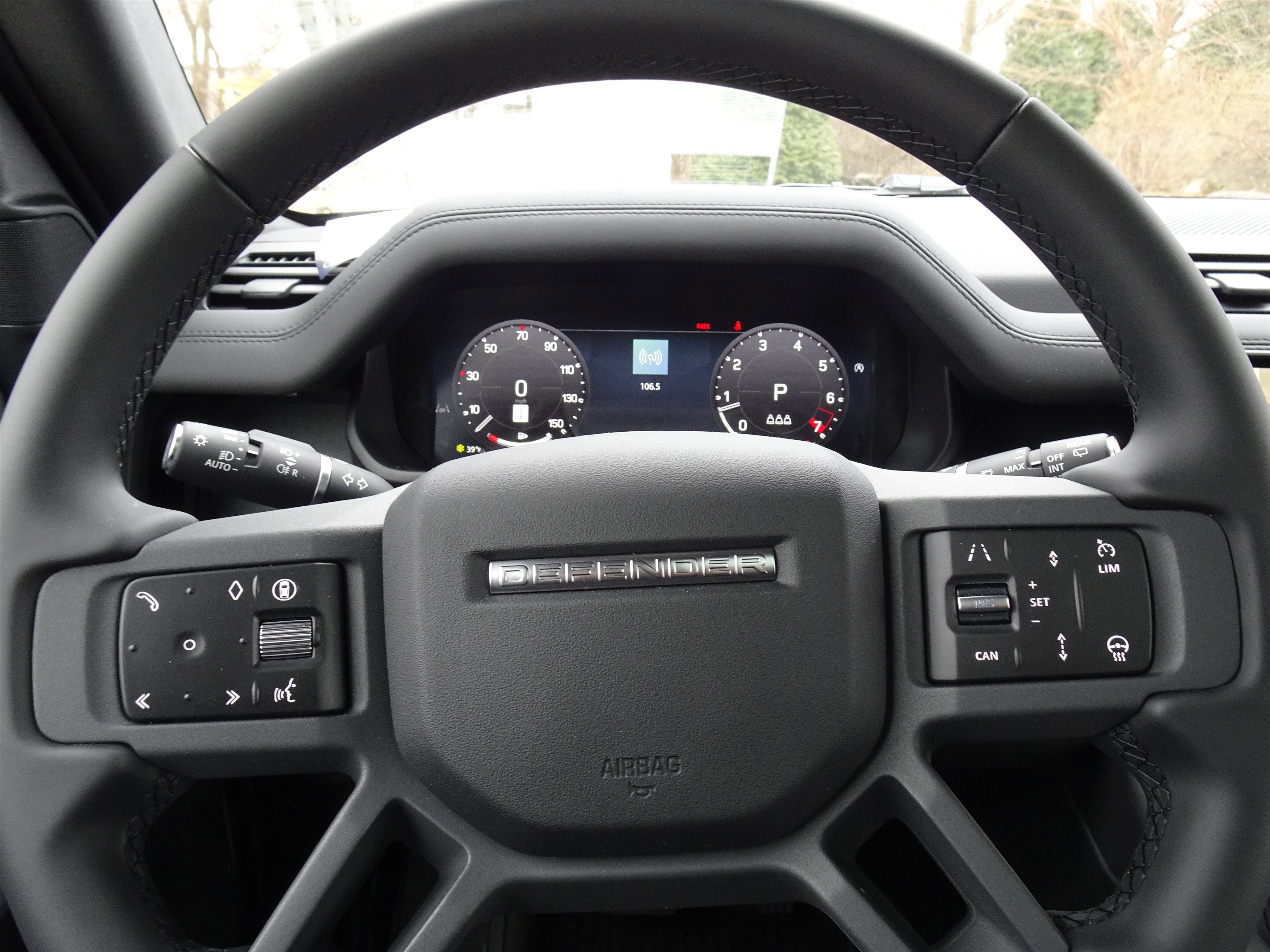New 2026 Land Rover Defender 110 X-Dynamic SE AWD/4WD image 28