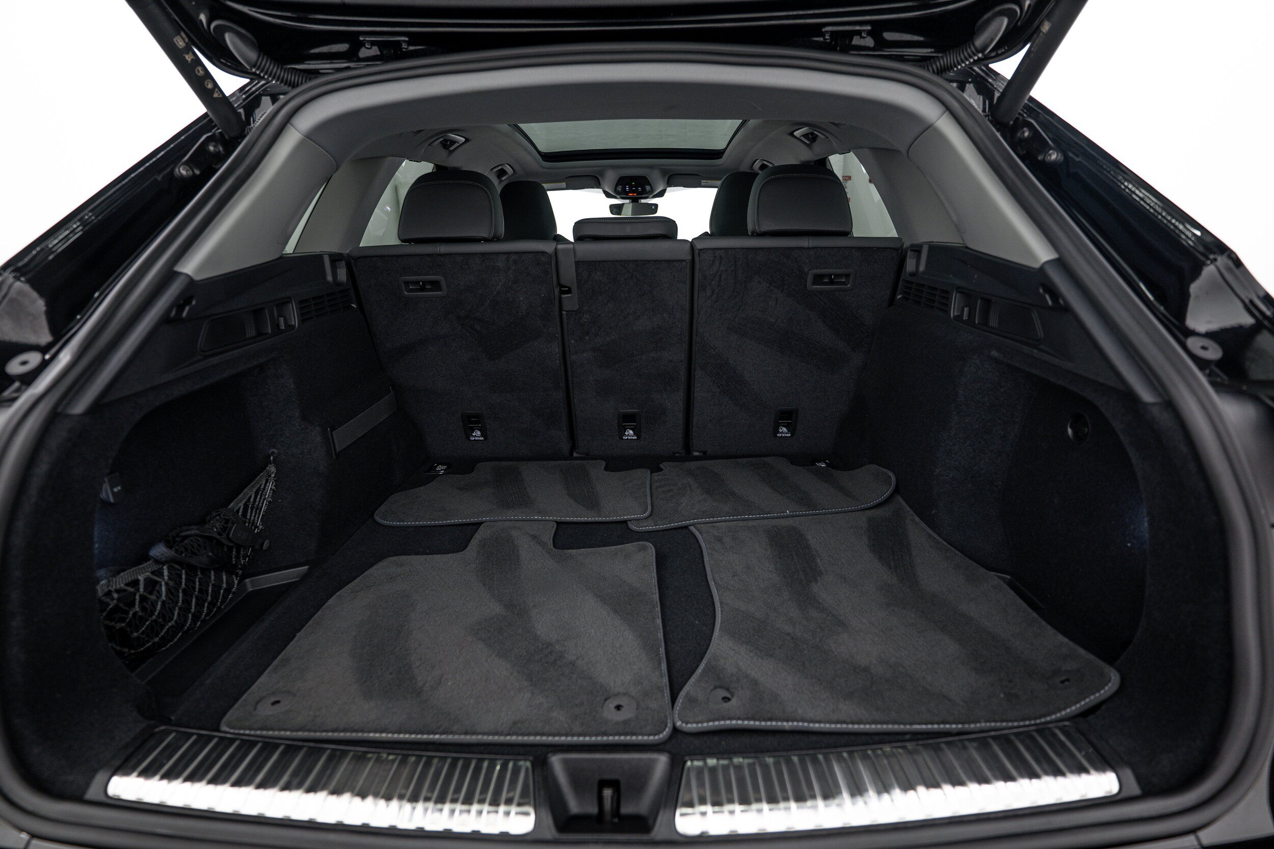 Used 2025 Audi Q5 Premium Plus w/ Premium Plus AWD/4WD image 21