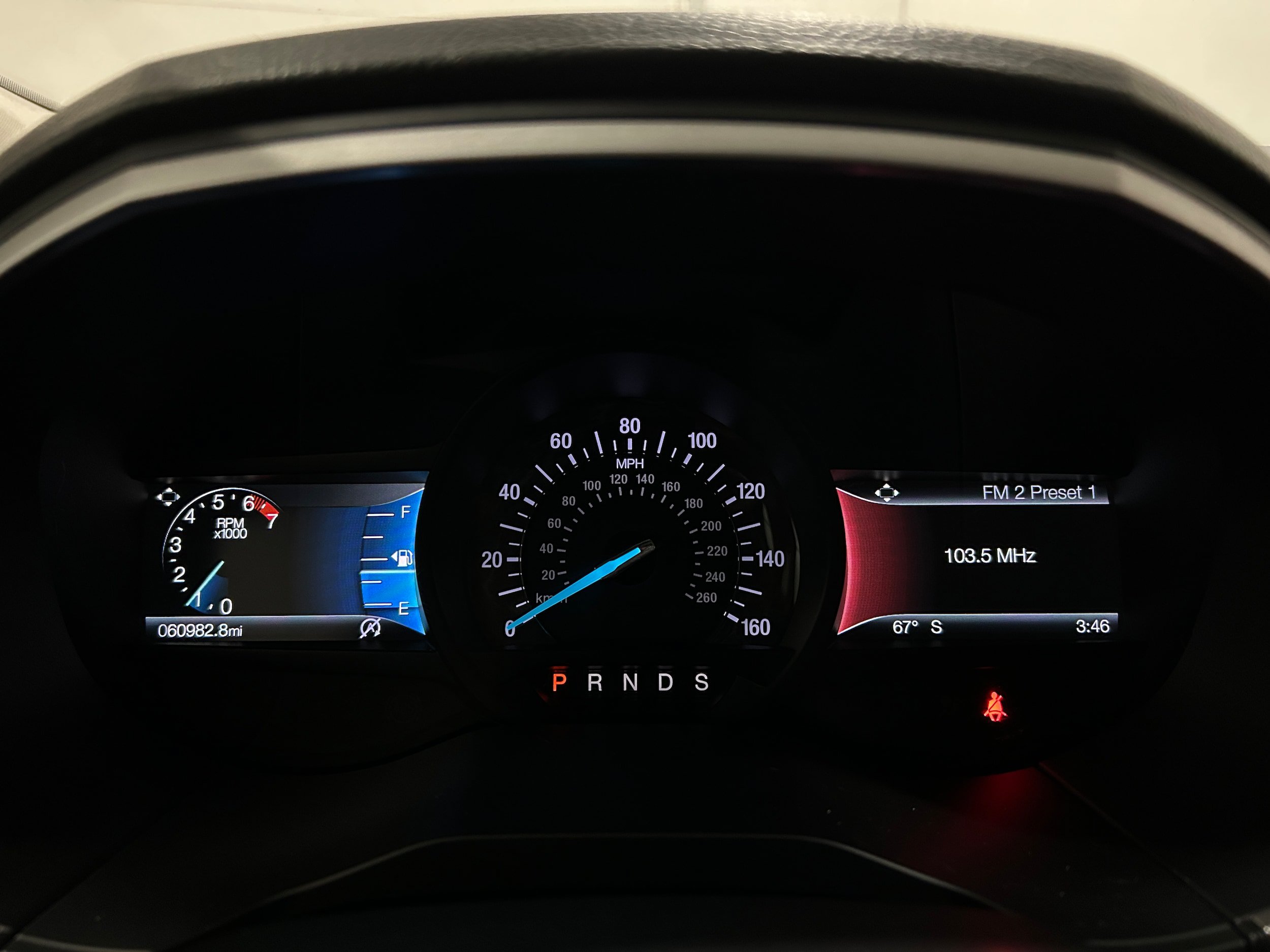 Used 2020 Ford Edge SEL w/ Cold Weather Package AWD/4WD image 16