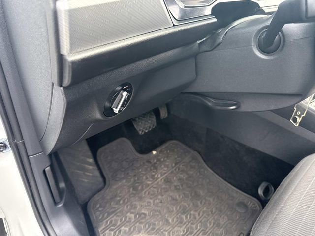 Used 2023 Volkswagen Jetta S image 24