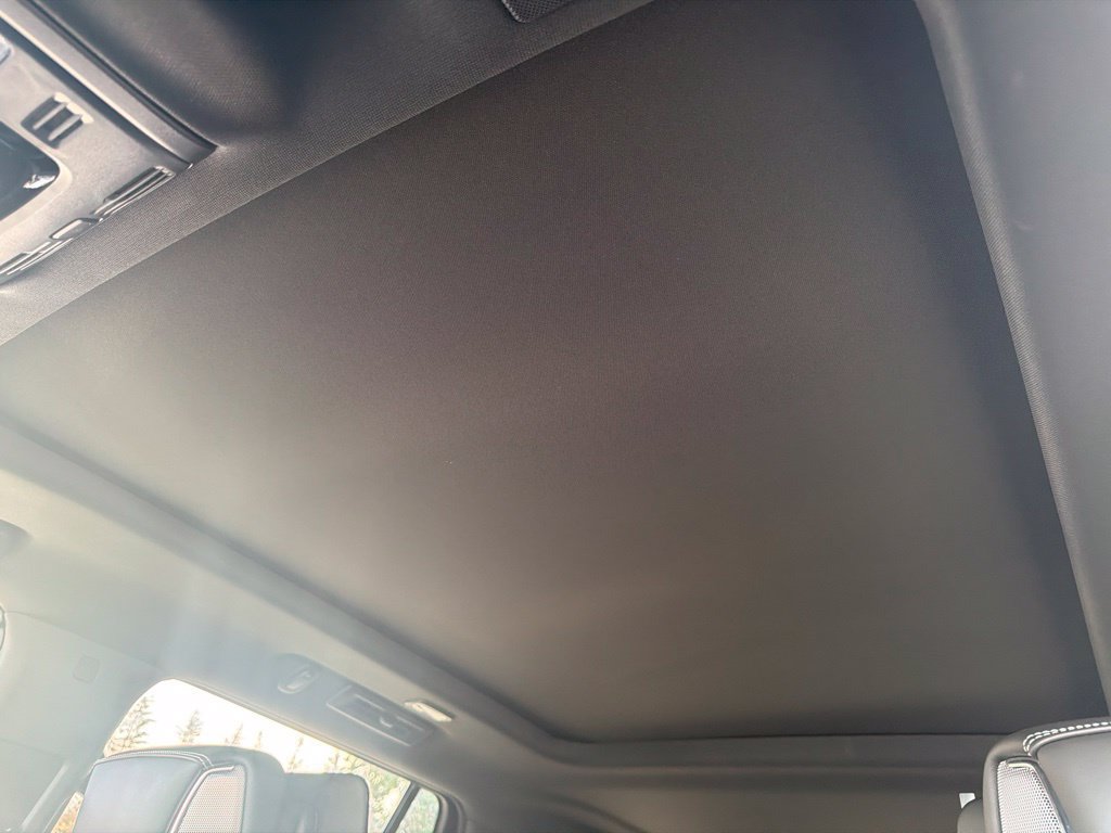 New 2026 GMC Yukon AT4 Ultimate w/ LPO, Floor Liner Package AWD/4WD image 42