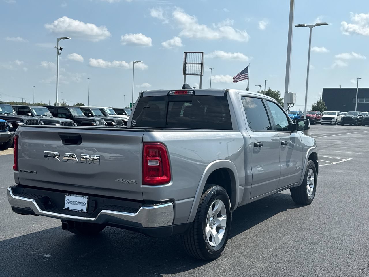 Used 2025 RAM 1500 Big Horn AWD/4WD image 3