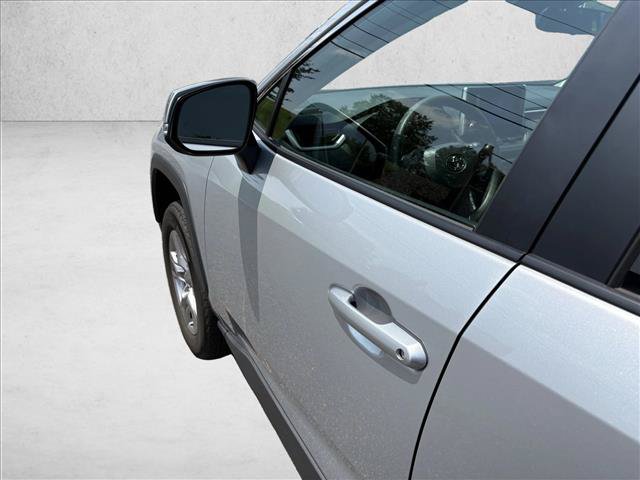 Certified 2025 Toyota RAV4 XLE AWD/4WD image 30