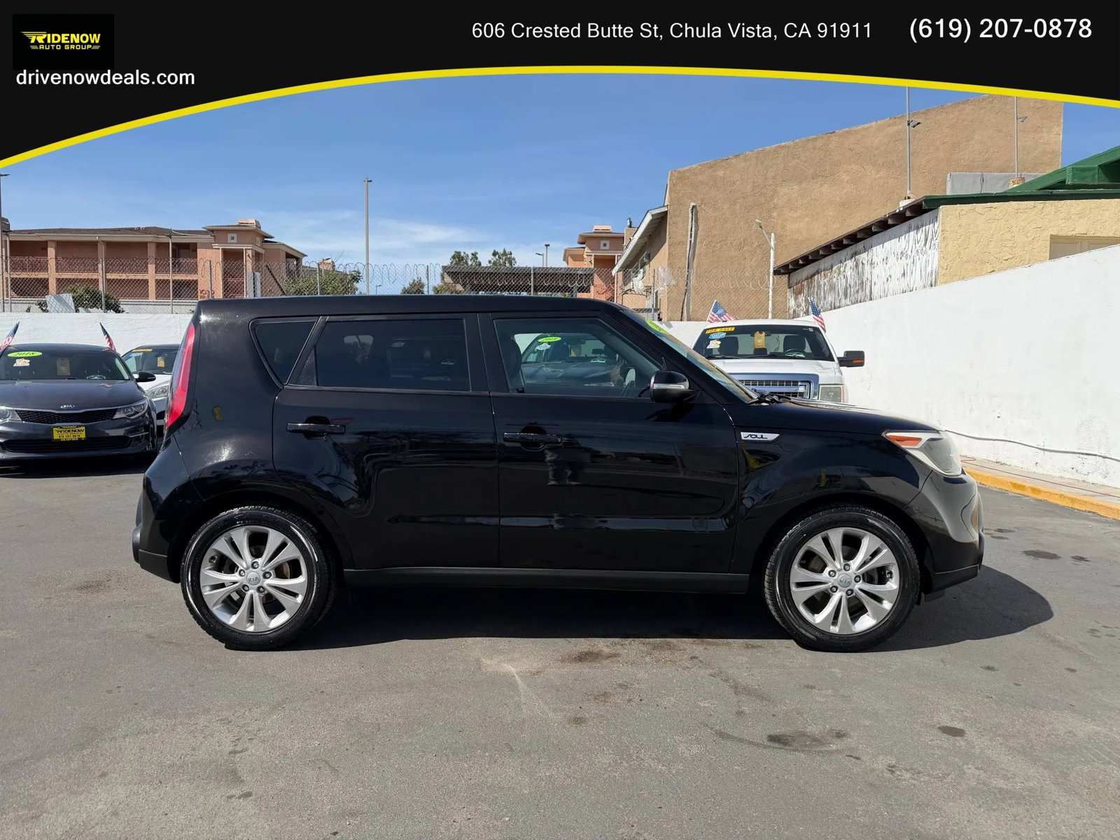 Used 2014 Kia Soul + w/ Audio Package FWD image 4