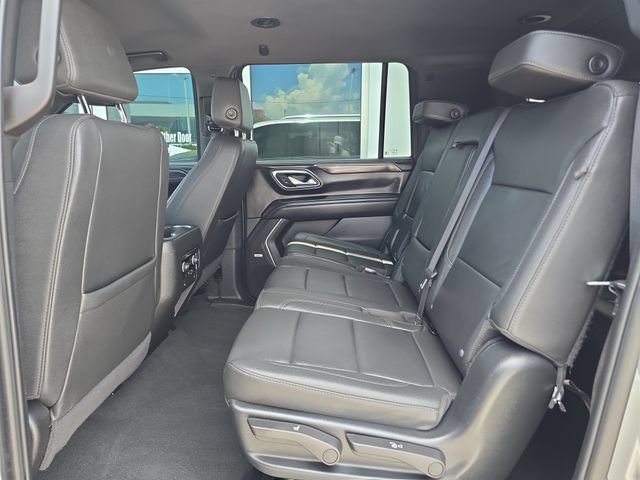 Certified 2024 Chevrolet Suburban LT AWD/4WD image 15