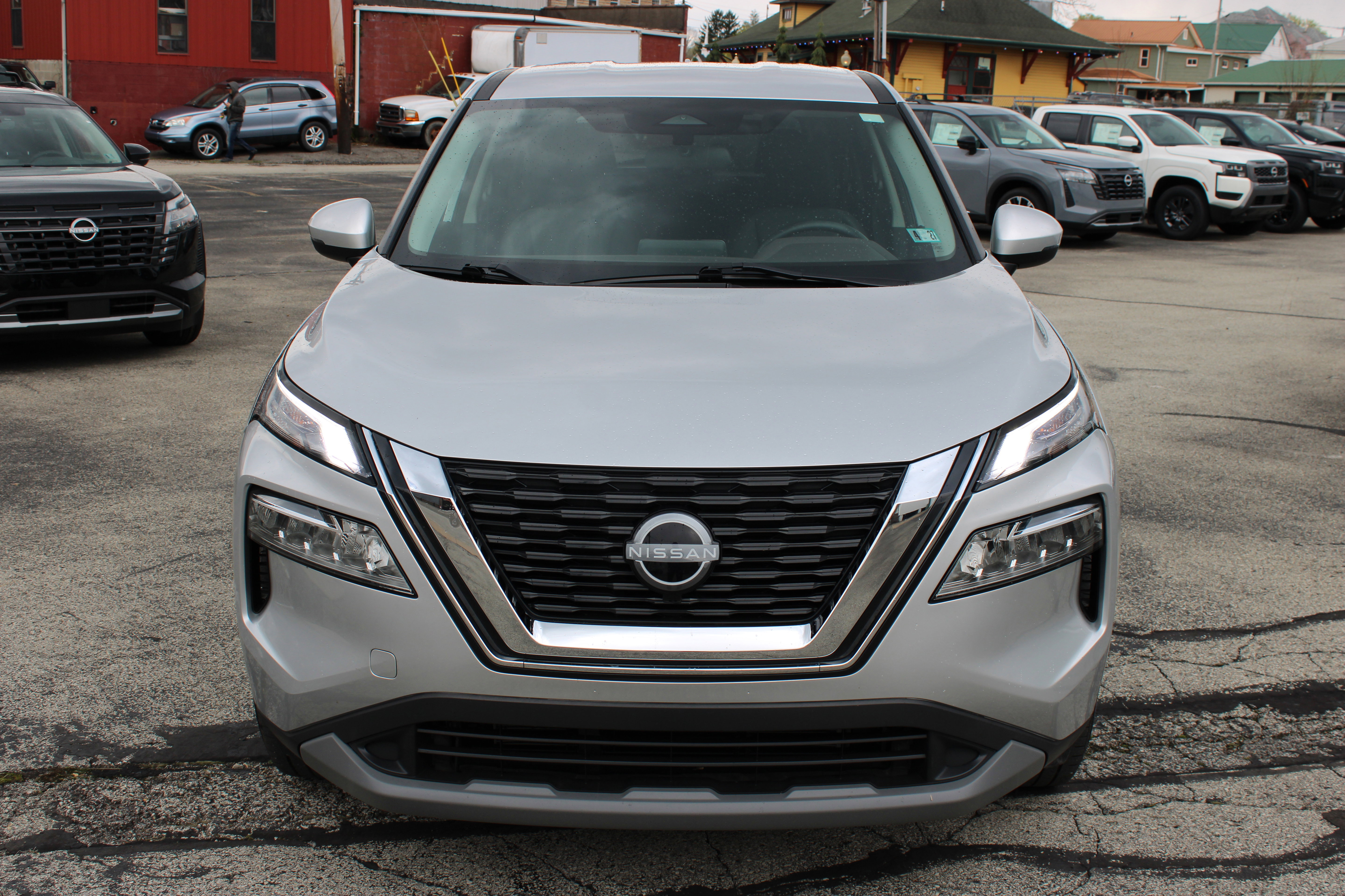 Certified 2022 Nissan Rogue SV AWD/4WD image 10