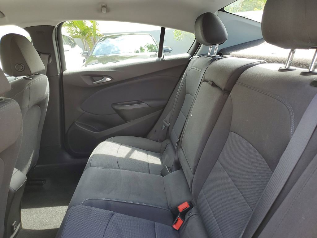 Used 2019 Chevrolet Cruze LT w/ Convenience Package image 12