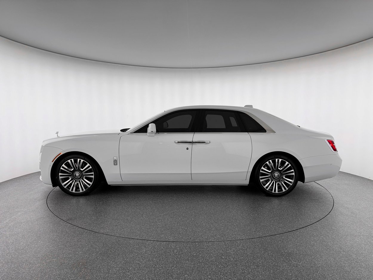 Certified 2022 Rolls-Royce Ghost image 10