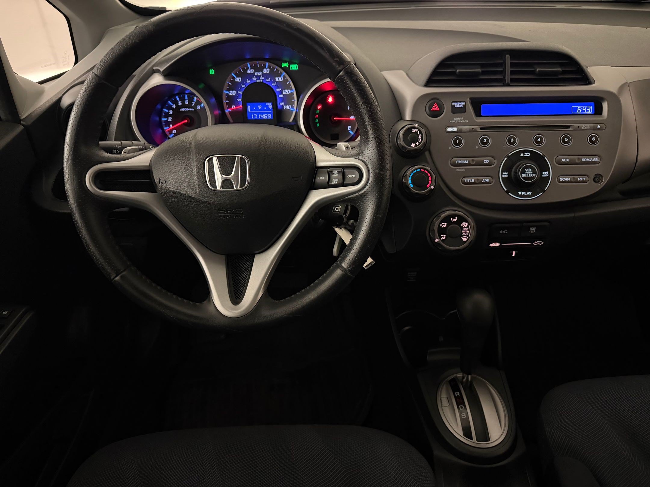 Used 2010 Honda Fit Sport image 26