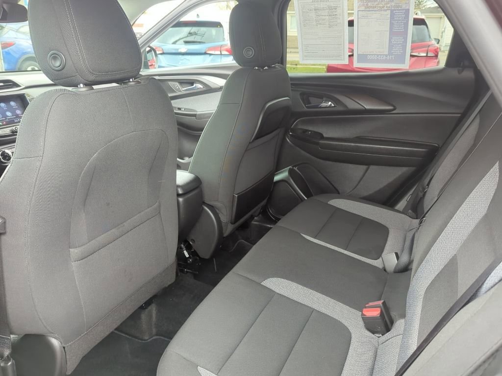 Certified 2023 Chevrolet TrailBlazer LT w/ Convenience Package image 17