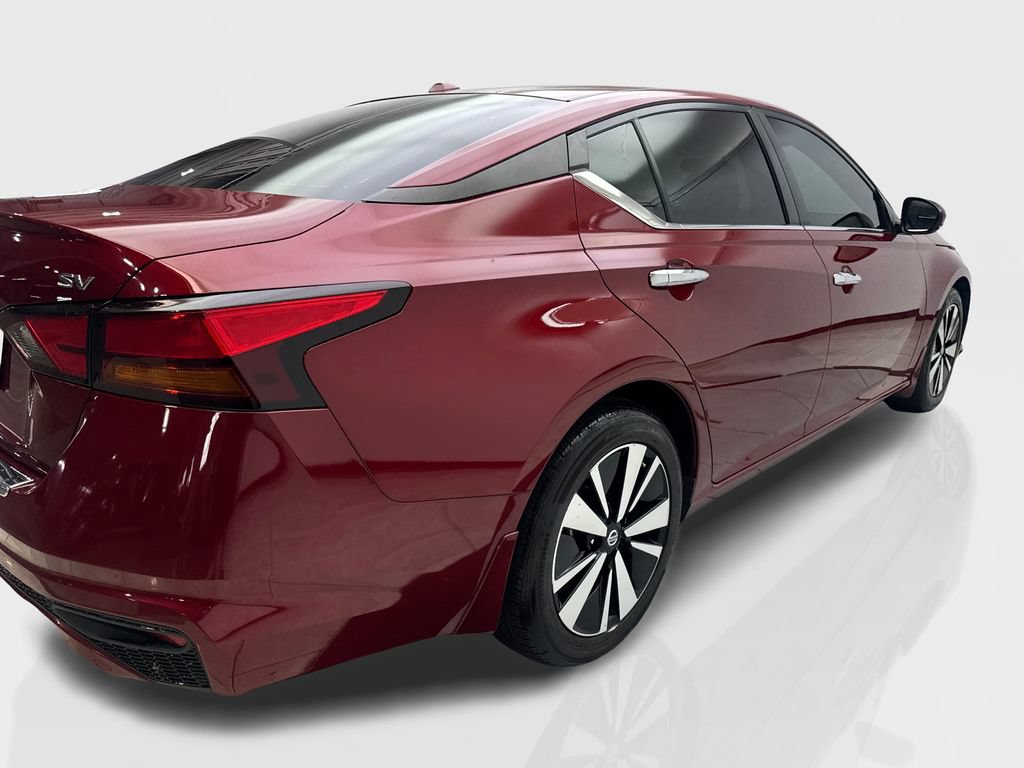 Used 2022 Nissan Altima 2.5 SV w/ SV Premium Package FWD image 13