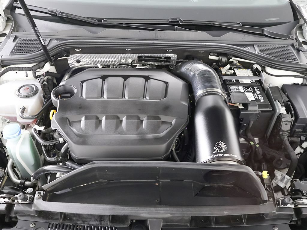 Used 2024 Volkswagen Golf R AWD/4WD image 23