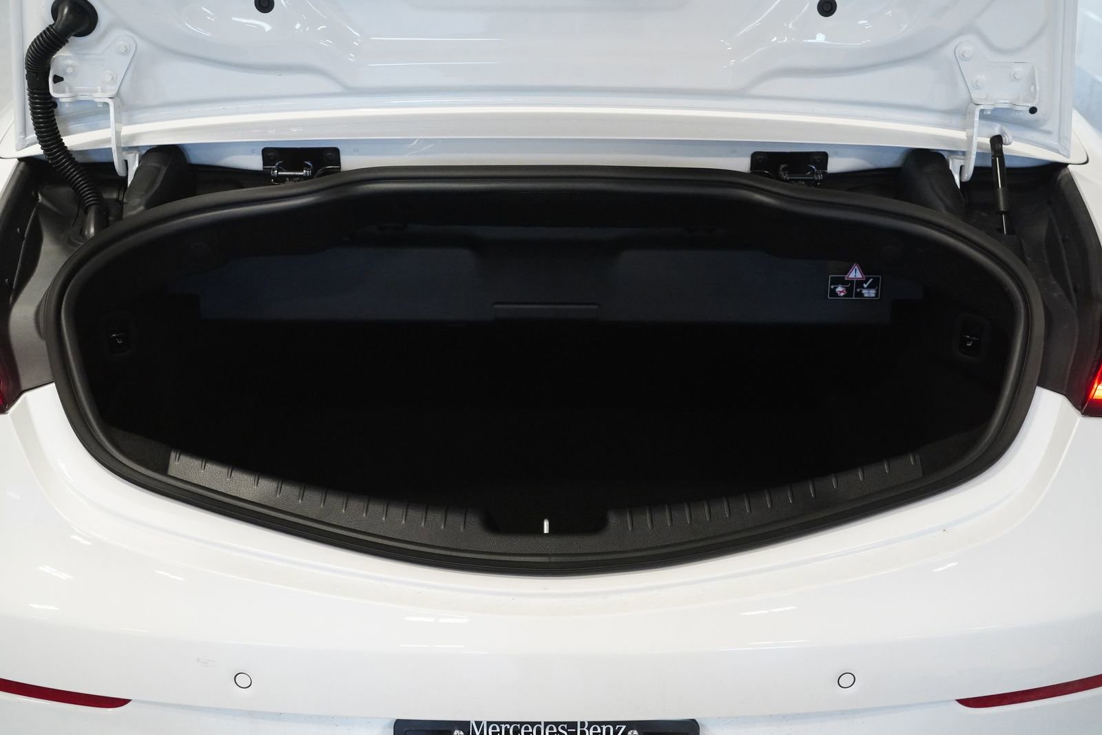 New 2026 Mercedes-Benz CLE 450 4MATIC Cabriolet image 36