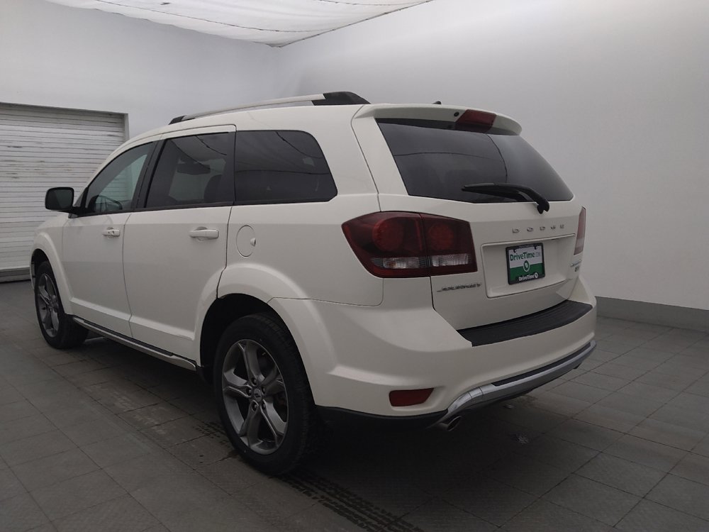 Used 2018 Dodge Journey Crossroad FWD image 3