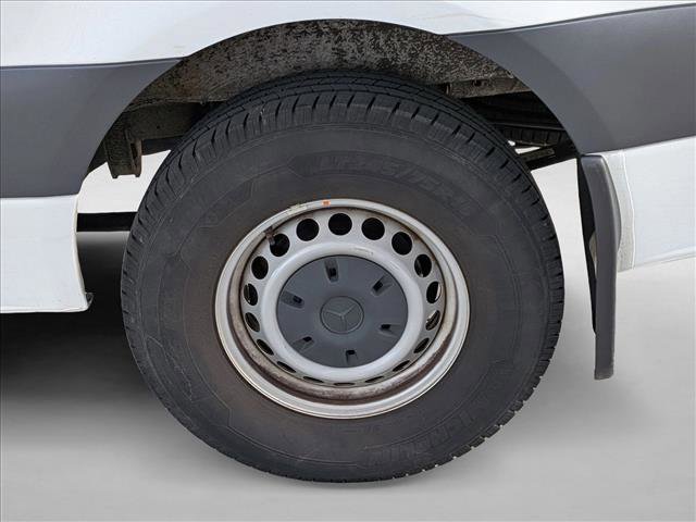 Used 2023 Mercedes-Benz Sprinter 1500 image 16